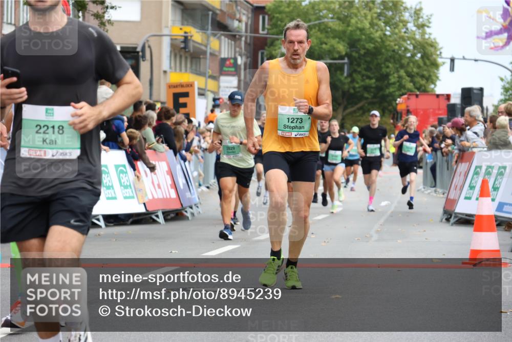 21.09.2025 - PSD Bank Halbmarathon Strokosch-Dieckow http://msf.ph/oto/8945239 21.09.2025 11:55:53 Ziel 1038, 1124, 1133, 1273, 1536, 1568, 1615, 2210, 2218, 2323, 2456, 2488, 2587, 2626, 2636, 2642, 2678, 2829, 2901, 3100, 3166, 3903, 3959 meine-sportfotos.de