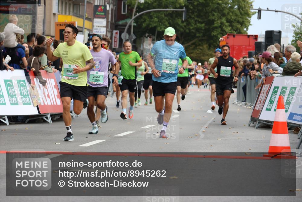 21.09.2025 - PSD Bank Halbmarathon Strokosch-Dieckow http://msf.ph/oto/8945262 21.09.2025 11:56:05 Ziel 1038, 1133, 1615, 2187, 2222, 2323, 2535, 2626, 2792, 2829, 2884, 3100, 3743, 3903, 3947, 3996, 4062 meine-sportfotos.de