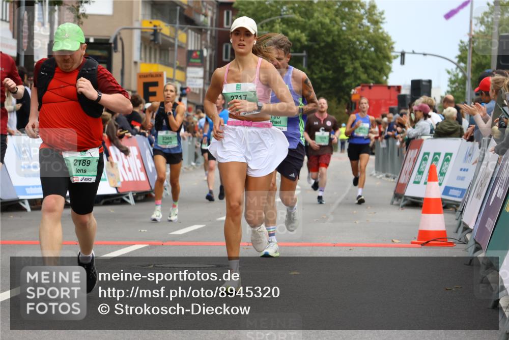 21.09.2025 - PSD Bank Halbmarathon Strokosch-Dieckow http://msf.ph/oto/8945320 21.09.2025 11:56:35 Ziel 1190, 1229, 2189, 2225, 2361, 2591, 2676, 2704, 2717, 2719, 2746, 2793, 2878, 2912 meine-sportfotos.de