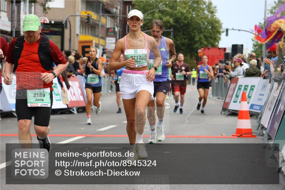 21.09.2025 - PSD Bank Halbmarathon Strokosch-Dieckow http://msf.ph/oto/8945324 21.09.2025 11:56:35 Ziel 1190, 1229, 2189, 2225, 2361, 2591, 2676, 2704, 2717, 2719, 2746, 2793, 2878, 2912 meine-sportfotos.de