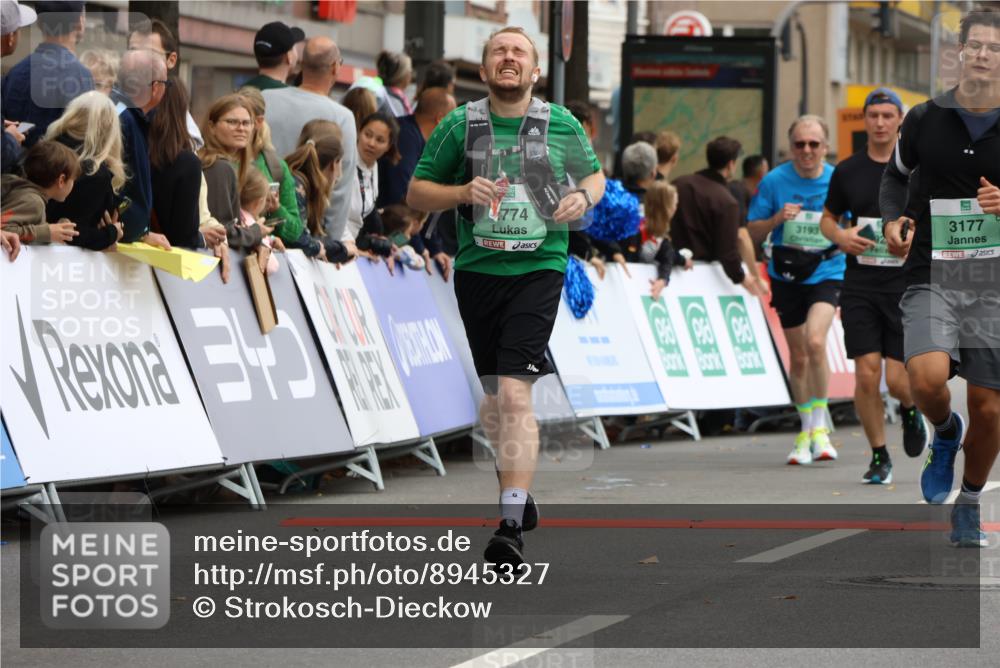 21.09.2025 - PSD Bank Halbmarathon Strokosch-Dieckow http://msf.ph/oto/8945327 21.09.2025 12:04:45 Ziel 1699, 1760, 2507, 2774, 2879, 2921, 3005, 3116, 3177, 3193, 3358 meine-sportfotos.de