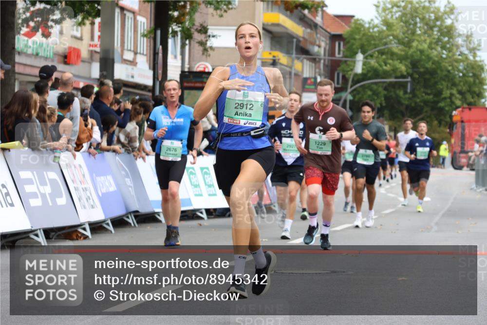 21.09.2025 - PSD Bank Halbmarathon Strokosch-Dieckow http://msf.ph/oto/8945342 21.09.2025 11:56:41 Ziel 1190, 1229, 1365, 2189, 2361, 2411, 2526, 2555, 2591, 2676, 2704, 2717, 2719, 2760, 2912, 2927, 4056 meine-sportfotos.de