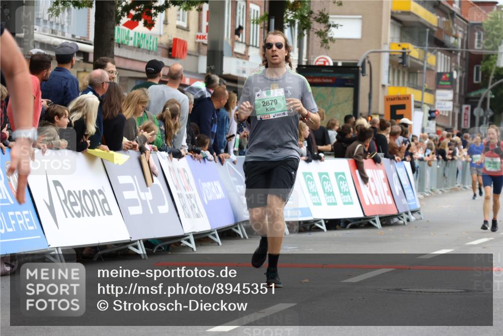21.09.2025 - PSD Bank Halbmarathon Strokosch-Dieckow http://msf.ph/oto/8945351 21.09.2025 12:04:51 Ziel 2507, 2774, 2879, 2921, 3154, 3177, 3193, 3358, 3976 meine-sportfotos.de