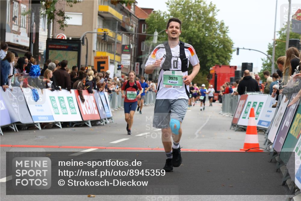 21.09.2025 - PSD Bank Halbmarathon Strokosch-Dieckow http://msf.ph/oto/8945359 21.09.2025 12:04:53 Ziel 2774, 2879, 2921, 3154, 3177, 3193, 3358, 3976 meine-sportfotos.de