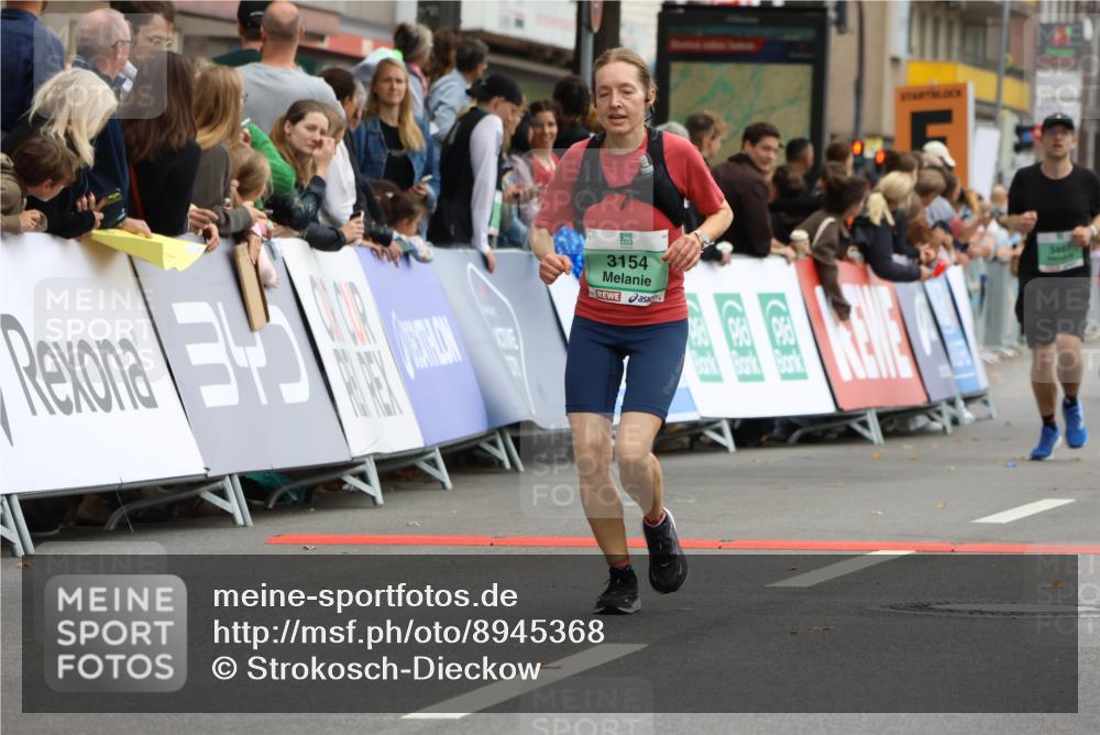 21.09.2025 - PSD Bank Halbmarathon Strokosch-Dieckow http://msf.ph/oto/8945368 21.09.2025 12:04:58 Ziel 2879, 3154, 3193, 3358, 3467, 3976 meine-sportfotos.de