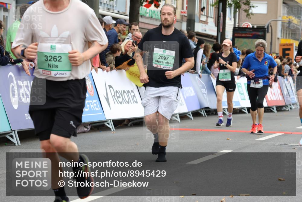 21.09.2025 - PSD Bank Halbmarathon Strokosch-Dieckow http://msf.ph/oto/8945429 21.09.2025 12:05:24 Ziel 1043, 1218, 1219, 1253, 1255, 1299, 2097, 2440, 2618, 2670, 2890, 3038, 3074, 3262, 3970, 4021, 4045 meine-sportfotos.de