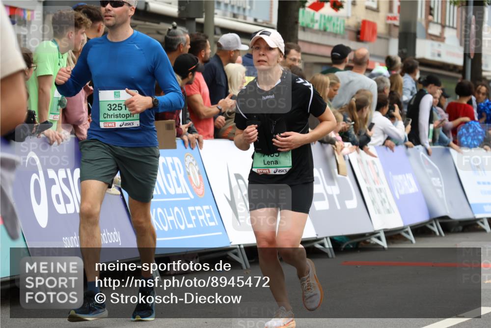 21.09.2025 - PSD Bank Halbmarathon Strokosch-Dieckow http://msf.ph/oto/8945472 21.09.2025 12:05:38 Ziel 1485, 1538, 2075, 2262, 2440, 2475, 2534, 2670, 2963, 3038, 3074, 3251, 4020, 4022 meine-sportfotos.de