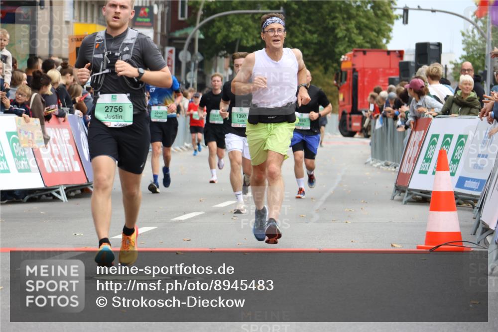 21.09.2025 - PSD Bank Halbmarathon Strokosch-Dieckow http://msf.ph/oto/8945483 21.09.2025 11:57:27 Ziel 1223, 1397, 1693, 2319, 2592, 2598, 2756, 3945, 4059, 4061 meine-sportfotos.de