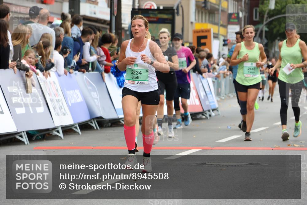 21.09.2025 - PSD Bank Halbmarathon Strokosch-Dieckow http://msf.ph/oto/8945508 21.09.2025 12:05:50 Ziel 1726, 1727, 2446, 2475, 2534, 2963, 3234, 3428, 3653 meine-sportfotos.de