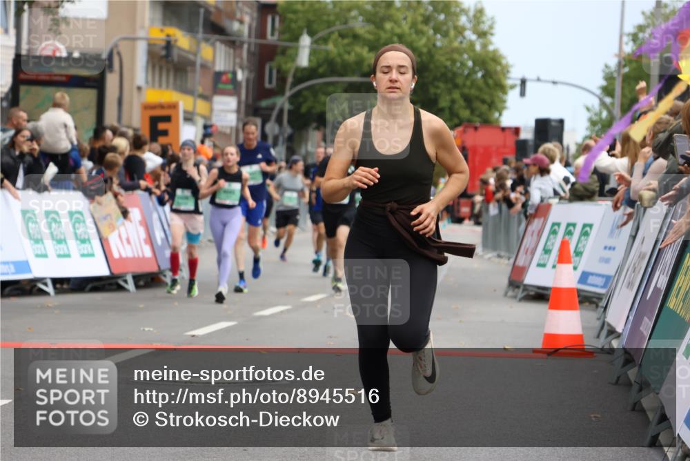 21.09.2025 - PSD Bank Halbmarathon Strokosch-Dieckow http://msf.ph/oto/8945516 21.09.2025 11:57:56 Ziel 1028, 1158, 1411, 2170, 2282, 2381, 2491, 2546, 2586, 2836, 3375, 3510, 4024, 4039, 4041 meine-sportfotos.de