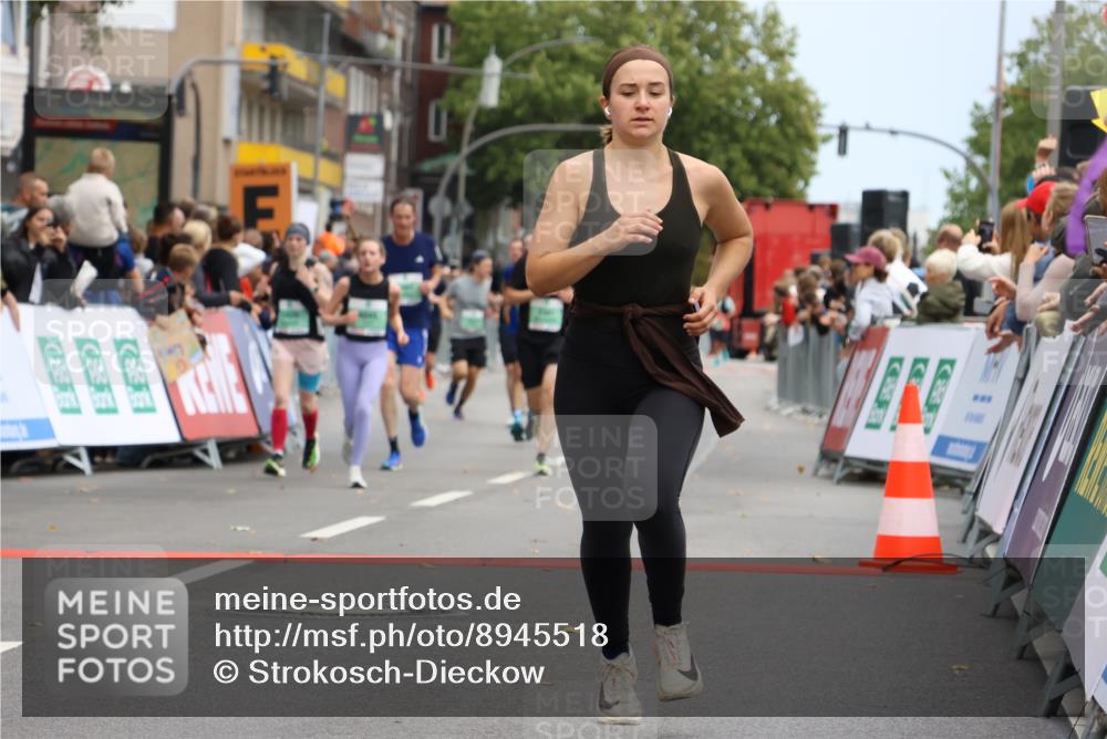 21.09.2025 - PSD Bank Halbmarathon Strokosch-Dieckow http://msf.ph/oto/8945518 21.09.2025 11:57:56 Ziel 1028, 1158, 1411, 2170, 2282, 2381, 2491, 2546, 2586, 2836, 3375, 3510, 4024, 4039, 4041 meine-sportfotos.de