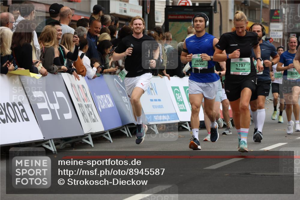 21.09.2025 - PSD Bank Halbmarathon Strokosch-Dieckow http://msf.ph/oto/8945587 21.09.2025 11:58:26 Ziel 1197, 1275, 1276, 1322, 1610, 1611, 2289, 2324, 2343, 2622, 2637, 2826, 2832, 2858, 2961, 3032, 3092, 3099, 3170, 3314, 3960, 4044 meine-sportfotos.de