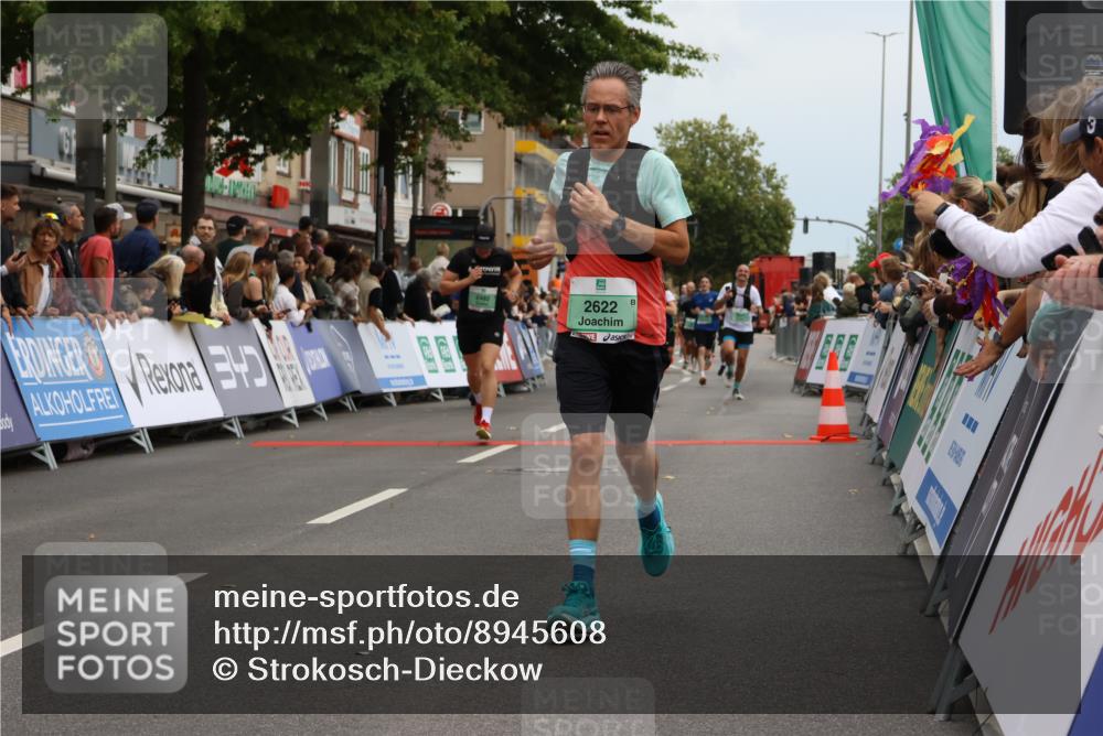 21.09.2025 - PSD Bank Halbmarathon Strokosch-Dieckow http://msf.ph/oto/8945608 21.09.2025 11:58:35 Ziel 1107, 1197, 1275, 1276, 1521, 1610, 2289, 2324, 2482, 2622, 2826, 2832, 2858, 2928, 2961, 3032, 3092, 3099, 3170, 3198, 3301, 3314, 3521, 4044 meine-sportfotos.de