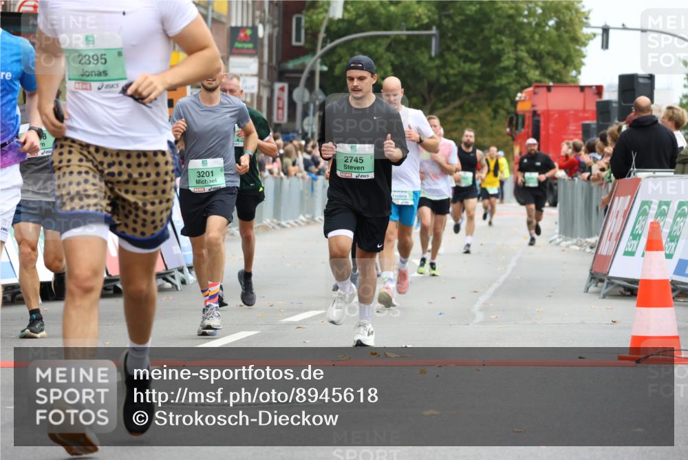 21.09.2025 - PSD Bank Halbmarathon Strokosch-Dieckow http://msf.ph/oto/8945618 21.09.2025 12:06:20 Ziel 1021, 1296, 1334, 2395, 2433, 2689, 2712, 2745, 2920, 2998, 3030, 3201, 3254, 3955 meine-sportfotos.de