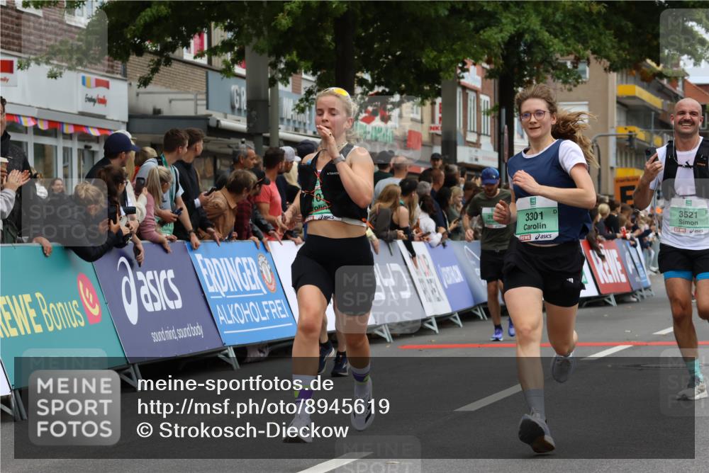 21.09.2025 - PSD Bank Halbmarathon Strokosch-Dieckow http://msf.ph/oto/8945619 21.09.2025 11:58:40 Ziel 1107, 1128, 1275, 1276, 1521, 1532, 2306, 2324, 2482, 2622, 2660, 2826, 2928, 3170, 3198, 3301, 3314, 3521, 3936 meine-sportfotos.de