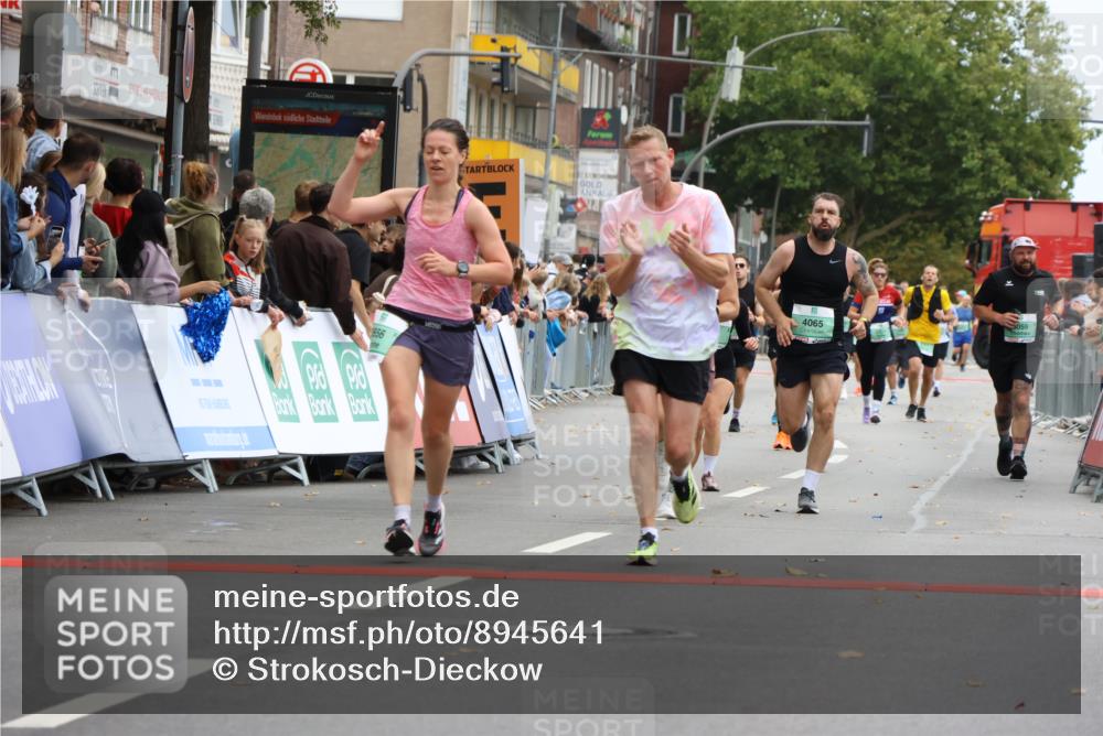 21.09.2025 - PSD Bank Halbmarathon Strokosch-Dieckow http://msf.ph/oto/8945641 21.09.2025 12:06:28 Ziel 1021, 1334, 2395, 2656, 2689, 2698, 2745, 2933, 2998, 3201, 3254, 3586, 3955, 4065 meine-sportfotos.de