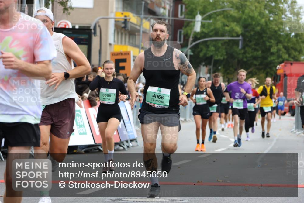 21.09.2025 - PSD Bank Halbmarathon Strokosch-Dieckow http://msf.ph/oto/8945650 21.09.2025 12:06:32 Ziel 1334, 2656, 2698, 2838, 2933, 2998, 3059, 3201, 3254, 3465, 3586, 3955, 4065 meine-sportfotos.de