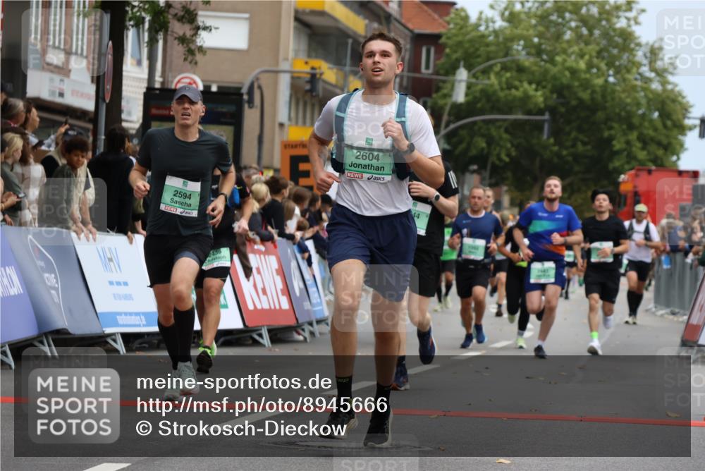 21.09.2025 - PSD Bank Halbmarathon Strokosch-Dieckow http://msf.ph/oto/8945666 21.09.2025 11:58:53 Ziel 1092, 1093, 1122, 1128, 1338, 1531, 1532, 2306, 2344, 2371, 2436, 2441, 2543, 2590, 2594, 2604, 2660, 2664, 2870, 3356, 3542, 3771, 3936 meine-sportfotos.de