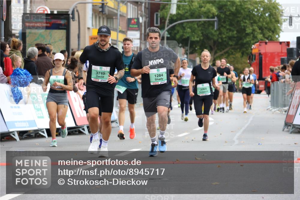 21.09.2025 - PSD Bank Halbmarathon Strokosch-Dieckow http://msf.ph/oto/8945717 21.09.2025 12:06:48 Ziel 1211, 1284, 2624, 2711, 2808, 3064, 3266, 3391, 3465, 3555, 3749 meine-sportfotos.de