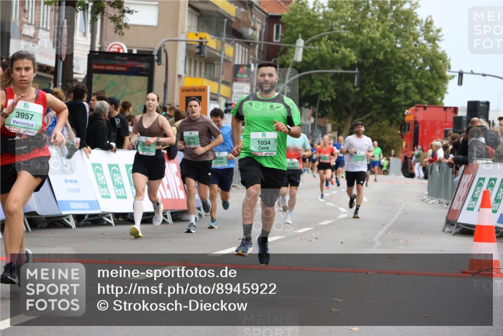 21.09.2025 - PSD Bank Halbmarathon Strokosch-Dieckow http://msf.ph/oto/8945922 21.09.2025 12:00:37 Ziel 1034, 2317, 2388, 2516, 2761, 2762, 3026, 3104, 3168, 3677, 3957, 3961 meine-sportfotos.de