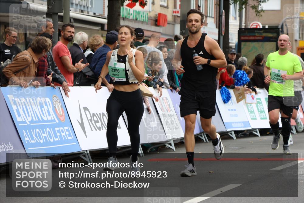 21.09.2025 - PSD Bank Halbmarathon Strokosch-Dieckow http://msf.ph/oto/8945923 21.09.2025 12:07:49 Ziel 2493, 2883, 2956, 3396, 3505, 3729, 3746, 3948, 3975 meine-sportfotos.de