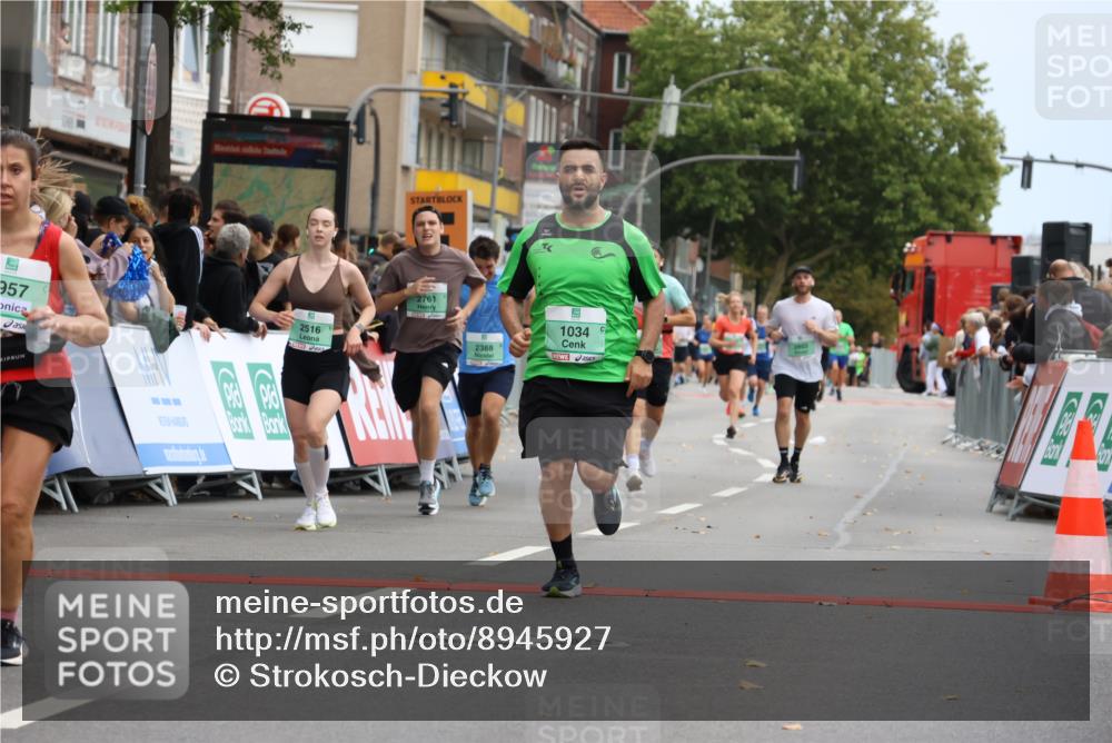 21.09.2025 - PSD Bank Halbmarathon Strokosch-Dieckow http://msf.ph/oto/8945927 21.09.2025 12:00:37 Ziel 1034, 2317, 2388, 2516, 2761, 2762, 3026, 3104, 3168, 3677, 3957, 3961 meine-sportfotos.de
