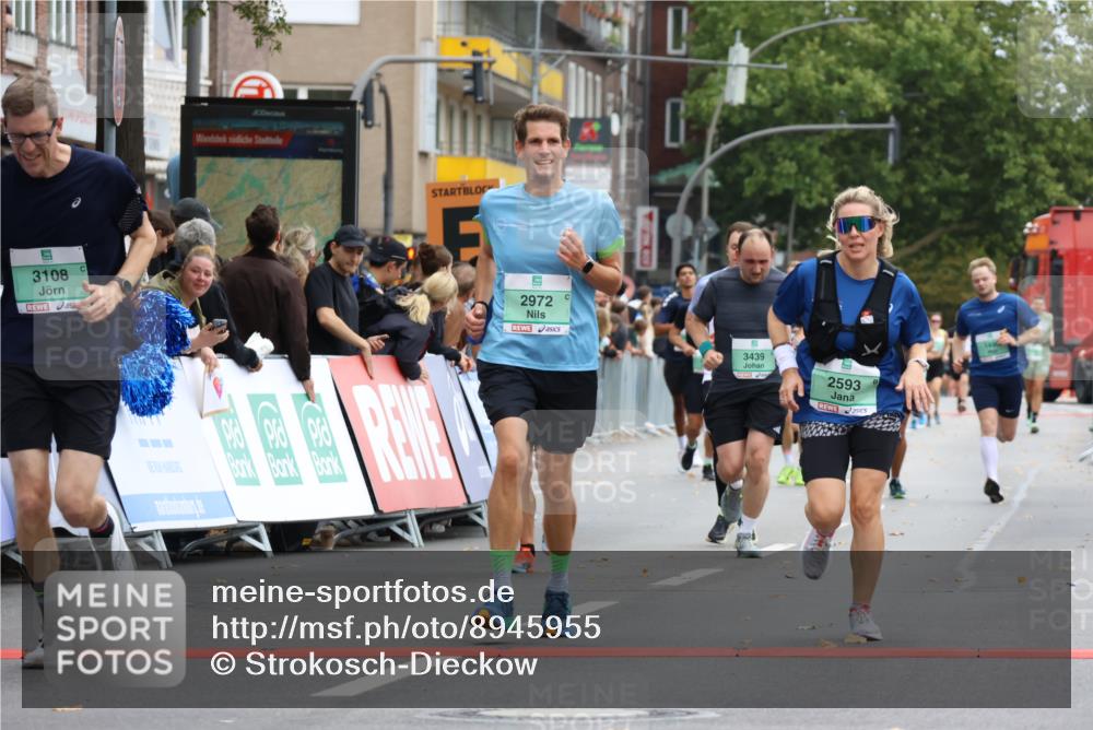 21.09.2025 - PSD Bank Halbmarathon Strokosch-Dieckow http://msf.ph/oto/8945955 21.09.2025 12:07:59 Ziel 1495, 2593, 2883, 2908, 2972, 3108, 3439, 3505 meine-sportfotos.de