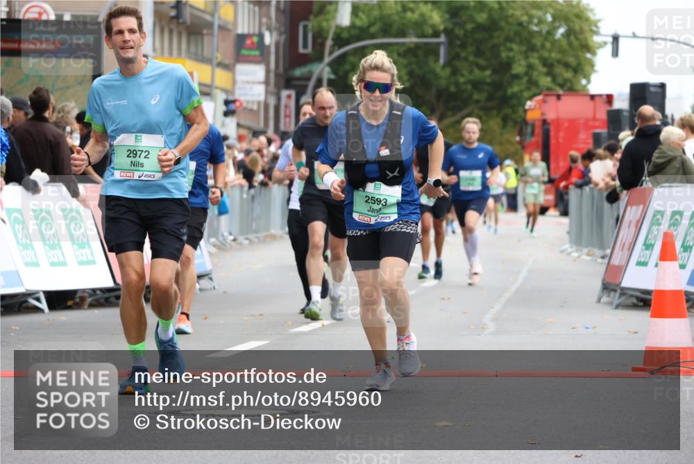 21.09.2025 - PSD Bank Halbmarathon Strokosch-Dieckow http://msf.ph/oto/8945960 21.09.2025 12:08:00 Ziel 1495, 1496, 2593, 2883, 2908, 2972, 3108, 3439, 3505 meine-sportfotos.de