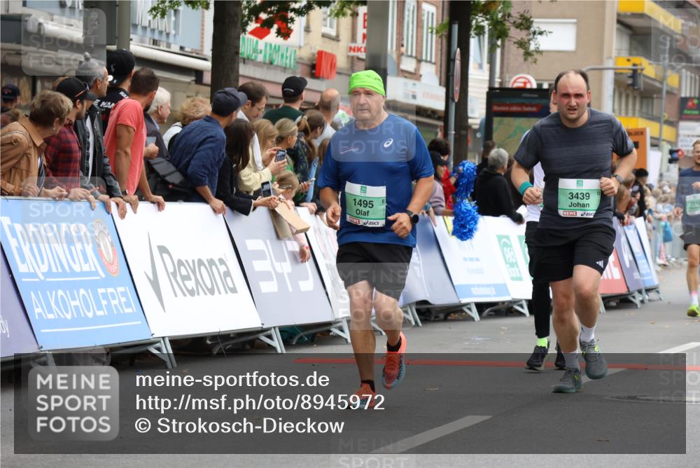 21.09.2025 - PSD Bank Halbmarathon Strokosch-Dieckow http://msf.ph/oto/8945972 21.09.2025 12:08:04 Ziel 1495, 1496, 2176, 2396, 2593, 2612, 2908, 2972, 3108, 3439 meine-sportfotos.de
