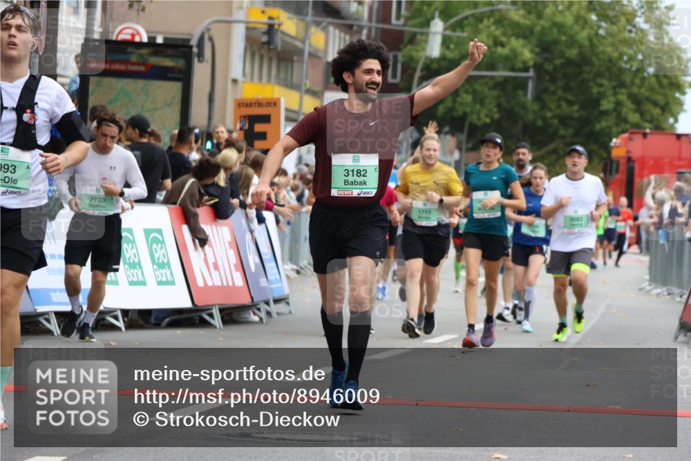 21.09.2025 - PSD Bank Halbmarathon Strokosch-Dieckow http://msf.ph/oto/8946009 21.09.2025 12:01:11 Ziel 1357, 1711, 1764, 2093, 2498, 2597, 2661, 2683, 2733, 2978, 3083, 3098, 3182, 3186, 3956 meine-sportfotos.de