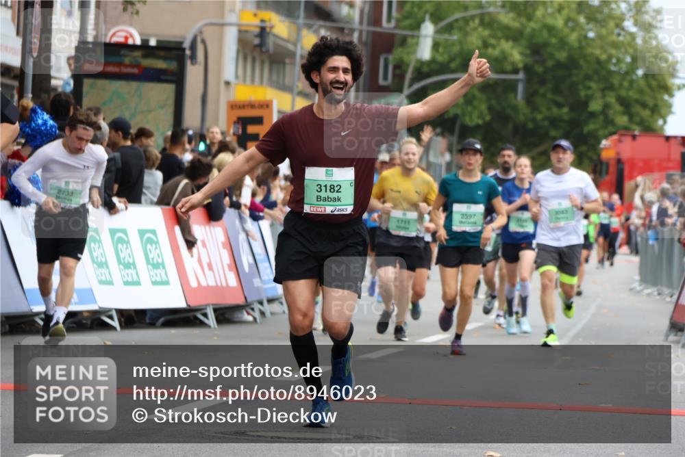 21.09.2025 - PSD Bank Halbmarathon Strokosch-Dieckow http://msf.ph/oto/8946023 21.09.2025 12:01:11 Ziel 1357, 1711, 1764, 2093, 2498, 2597, 2661, 2683, 2733, 2978, 3083, 3098, 3182, 3186, 3956 meine-sportfotos.de