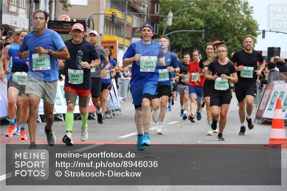 21.09.2025 - PSD Bank Halbmarathon Strokosch-Dieckow http://msf.ph/oto/8946036 21.09.2025 12:01:24 Ziel 1261, 1357, 1376, 1395, 1400, 1585, 1711, 1789, 2367, 2597, 2686, 2730, 2733, 2751, 2943, 2978, 3011, 3053, 3083, 3098, 3186, 3187, 3352, 3565, 3951, 3964, 3973, 4038 meine-sportfotos.de