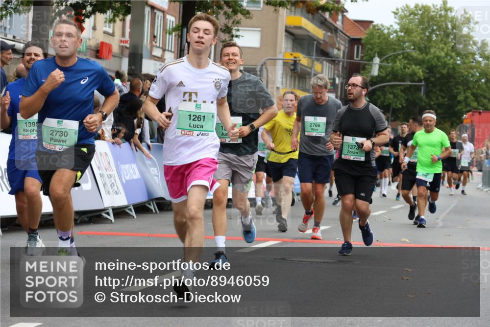 21.09.2025 - PSD Bank Halbmarathon Strokosch-Dieckow http://msf.ph/oto/8946059 21.09.2025 12:01:32 Ziel 1201, 1261, 1373, 1376, 1395, 1400, 1585, 1789, 2345, 2346, 2367, 2418, 2495, 2686, 2710, 2730, 2753, 2766, 2819, 2943, 3011, 3053, 3132, 3187, 3352, 3406, 3565, 3951, 3973 meine-sportfotos.de