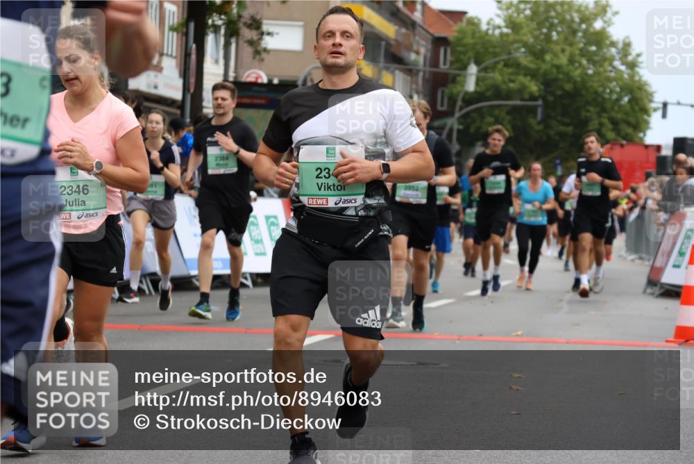 21.09.2025 - PSD Bank Halbmarathon Strokosch-Dieckow http://msf.ph/oto/8946083 21.09.2025 12:01:39 Ziel 1201, 1249, 1261, 1373, 1395, 1585, 2284, 2345, 2346, 2353, 2384, 2418, 2474, 2495, 2710, 2720, 2730, 2753, 2766, 2819, 2944, 2992, 3067, 3081, 3132, 3406, 3952 meine-sportfotos.de
