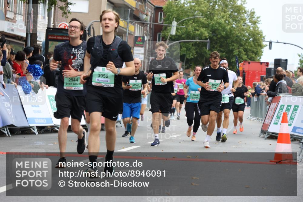 21.09.2025 - PSD Bank Halbmarathon Strokosch-Dieckow http://msf.ph/oto/8946091 21.09.2025 12:01:41 Ziel 1201, 1249, 1373, 2284, 2345, 2346, 2353, 2384, 2418, 2474, 2495, 2563, 2710, 2720, 2753, 2766, 2819, 2944, 2992, 3067, 3081, 3132, 3406, 3952 meine-sportfotos.de