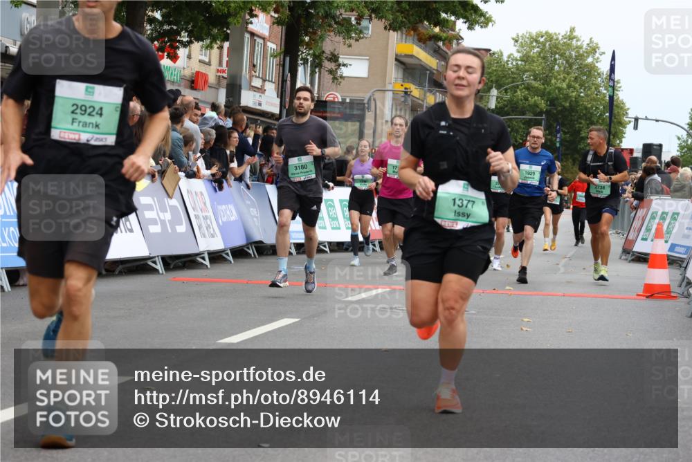 21.09.2025 - PSD Bank Halbmarathon Strokosch-Dieckow http://msf.ph/oto/8946114 21.09.2025 12:01:51 Ziel 1249, 1323, 1377, 1713, 1714, 1790, 1929, 2284, 2353, 2464, 2474, 2514, 2563, 2720, 2738, 2741, 2924, 2938, 2992, 3067, 3180, 3395, 3814 meine-sportfotos.de
