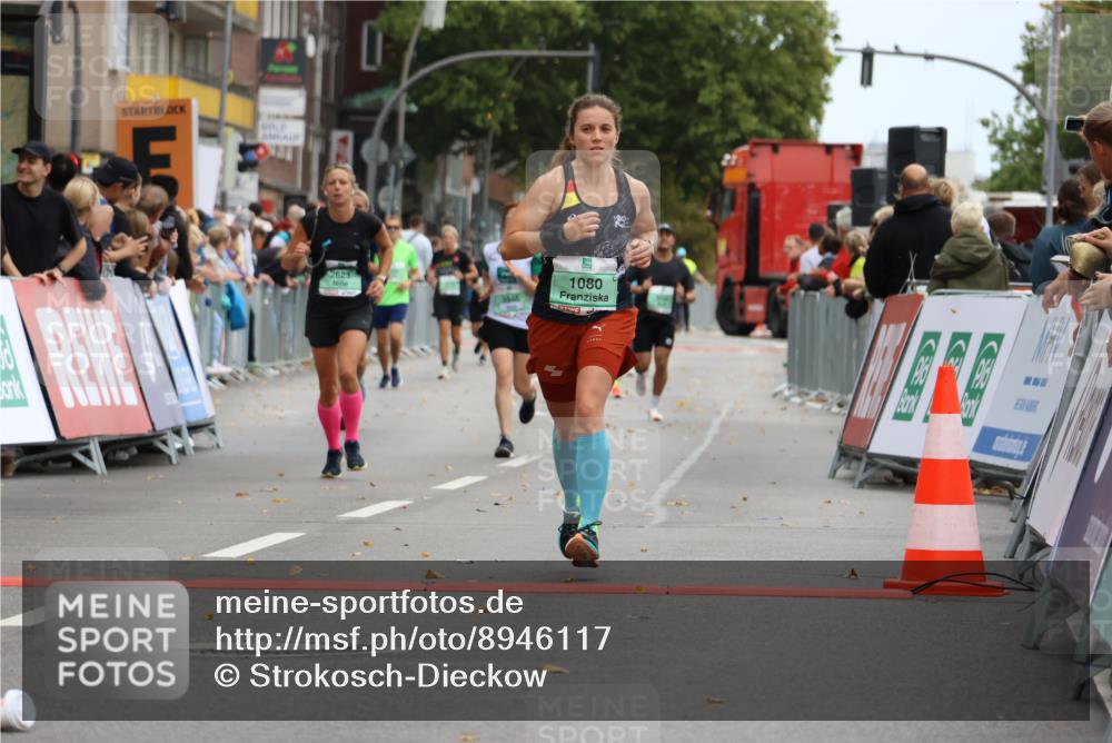 21.09.2025 - PSD Bank Halbmarathon Strokosch-Dieckow http://msf.ph/oto/8946117 21.09.2025 12:09:06 Ziel 1080, 1954, 2623, 2643, 3127, 3176, 3378, 3392 meine-sportfotos.de