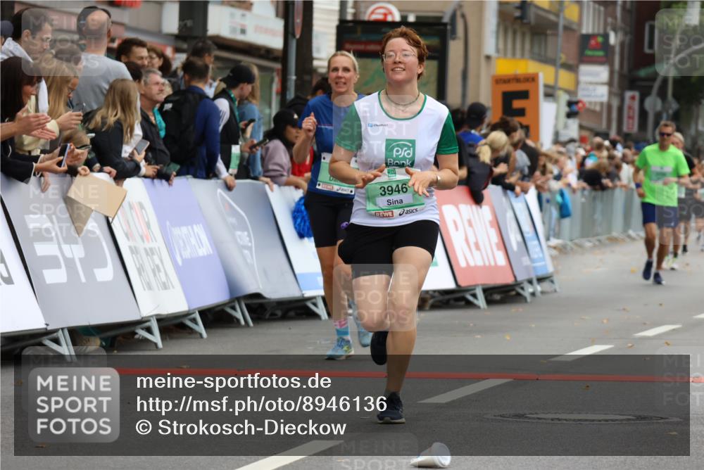 21.09.2025 - PSD Bank Halbmarathon Strokosch-Dieckow http://msf.ph/oto/8946136 21.09.2025 12:09:15 Ziel 1080, 2623, 3008, 3127, 3232, 3946 meine-sportfotos.de