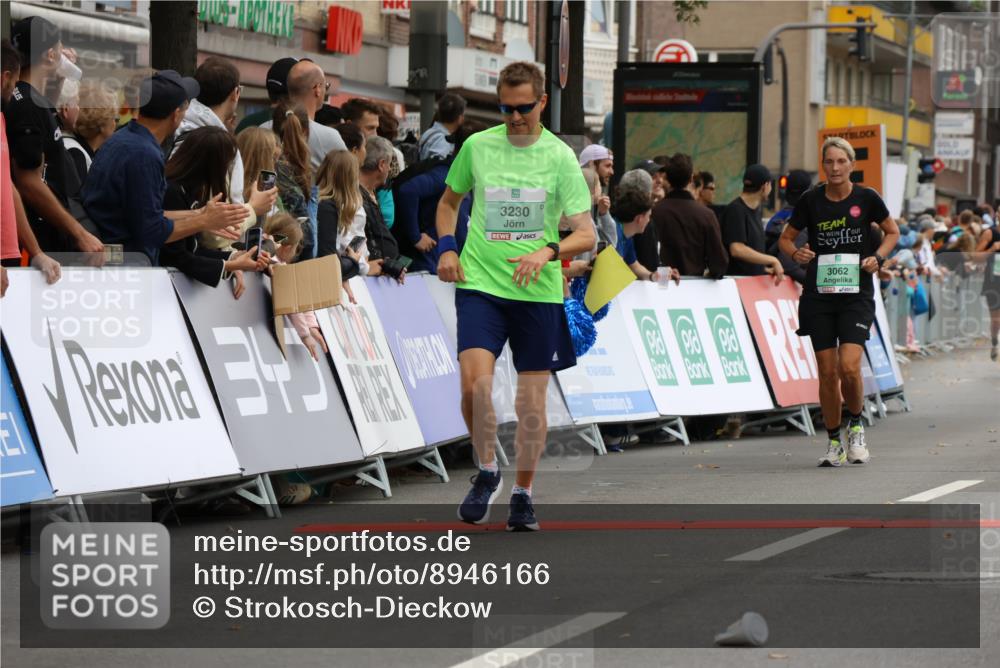 21.09.2025 - PSD Bank Halbmarathon Strokosch-Dieckow http://msf.ph/oto/8946166 21.09.2025 12:09:24 Ziel 3008, 3062, 3145, 3230, 3232, 4015 meine-sportfotos.de