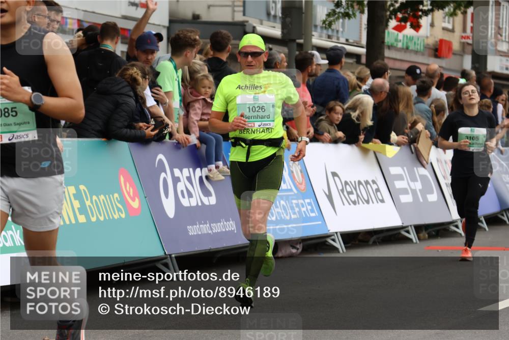 21.09.2025 - PSD Bank Halbmarathon Strokosch-Dieckow http://msf.ph/oto/8946189 21.09.2025 12:02:21 Ziel 1026, 1121, 1466, 1938, 3085, 3105, 3175 meine-sportfotos.de