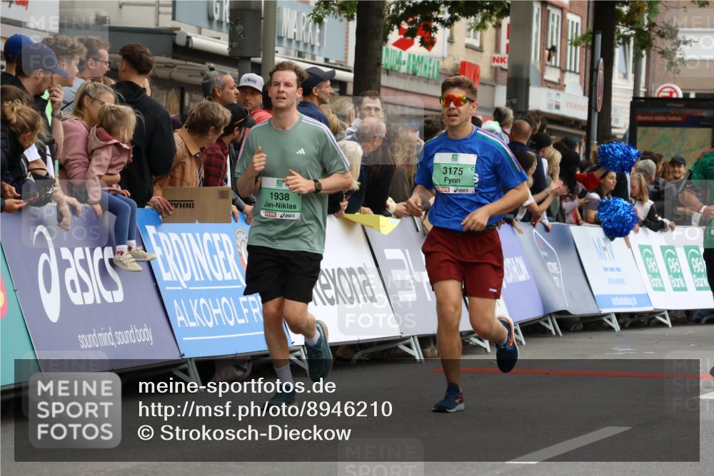 21.09.2025 - PSD Bank Halbmarathon Strokosch-Dieckow http://msf.ph/oto/8946210 21.09.2025 12:02:25 Ziel 1026, 1121, 1466, 1938, 3085, 3105, 3175 meine-sportfotos.de