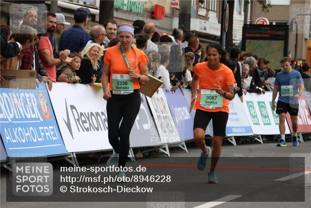 21.09.2025 - PSD Bank Halbmarathon Strokosch-Dieckow http://msf.ph/oto/8946228 21.09.2025 12:02:34 Ziel 1466, 1938, 3087, 3175 meine-sportfotos.de