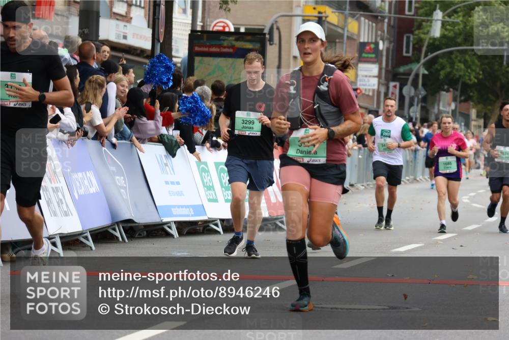 21.09.2025 - PSD Bank Halbmarathon Strokosch-Dieckow http://msf.ph/oto/8946246 21.09.2025 12:02:44 Ziel 1574, 1685, 2448, 3071, 3114, 3130, 3299, 3418 meine-sportfotos.de