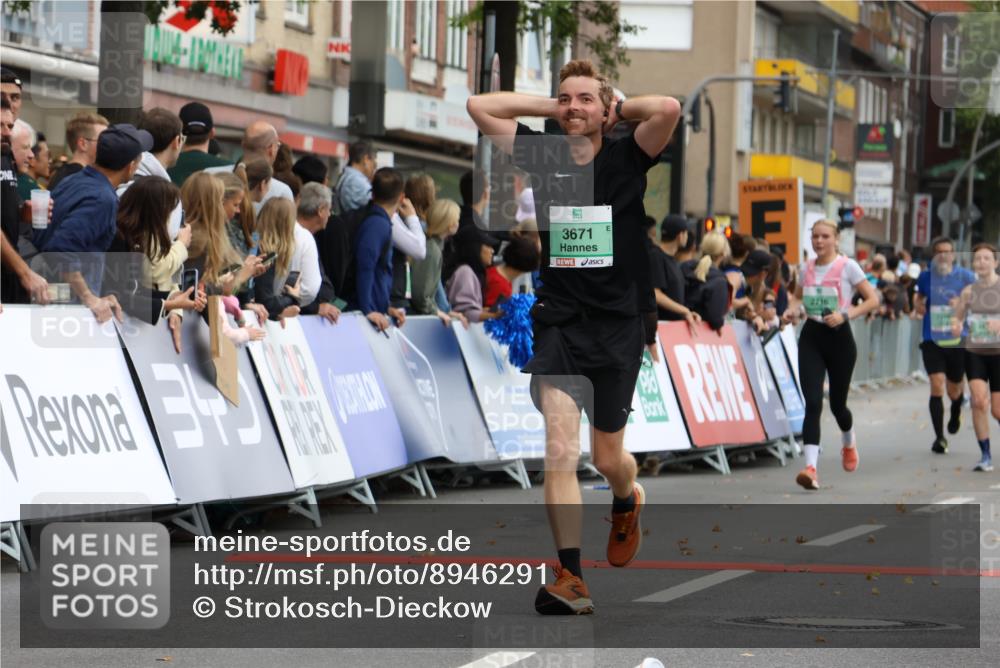 21.09.2025 - PSD Bank Halbmarathon Strokosch-Dieckow http://msf.ph/oto/8946291 21.09.2025 12:10:10 Ziel 2716, 2764, 3283, 3471, 3671 meine-sportfotos.de