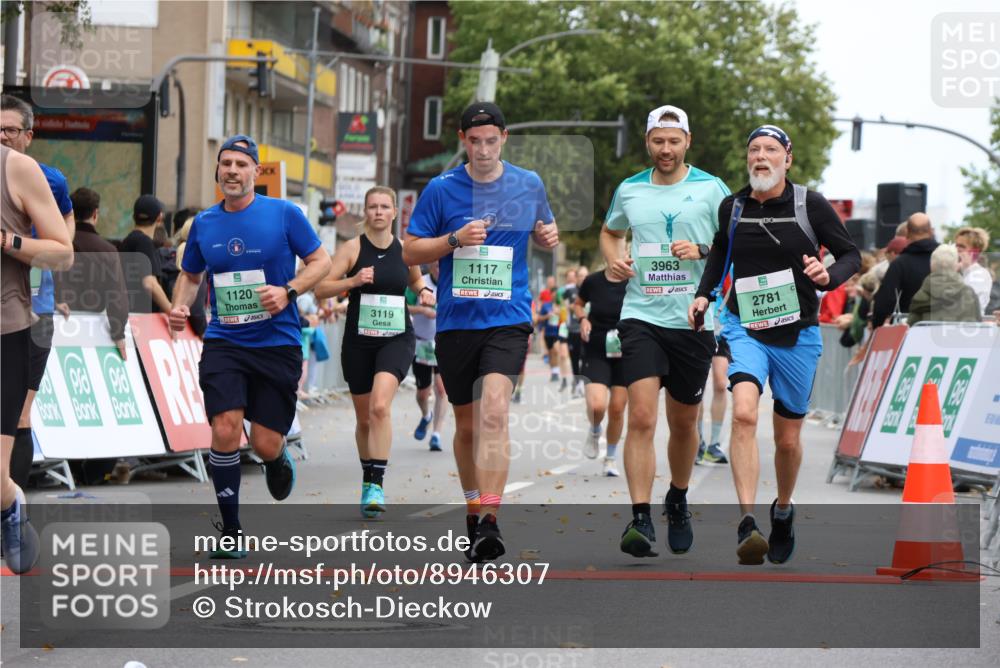 21.09.2025 - PSD Bank Halbmarathon Strokosch-Dieckow http://msf.ph/oto/8946307 21.09.2025 12:10:17 Ziel 1117, 1118, 1120, 2716, 2781, 3119, 3471, 3671, 3711, 3963 meine-sportfotos.de