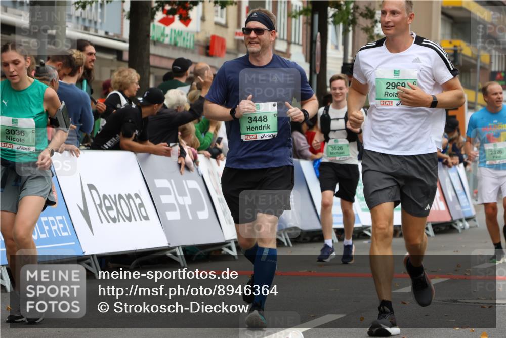 21.09.2025 - PSD Bank Halbmarathon Strokosch-Dieckow http://msf.ph/oto/8946364 21.09.2025 12:11:16 Ziel 1649, 2326, 2969, 3036, 3045, 3181, 3448, 3455, 3526 meine-sportfotos.de