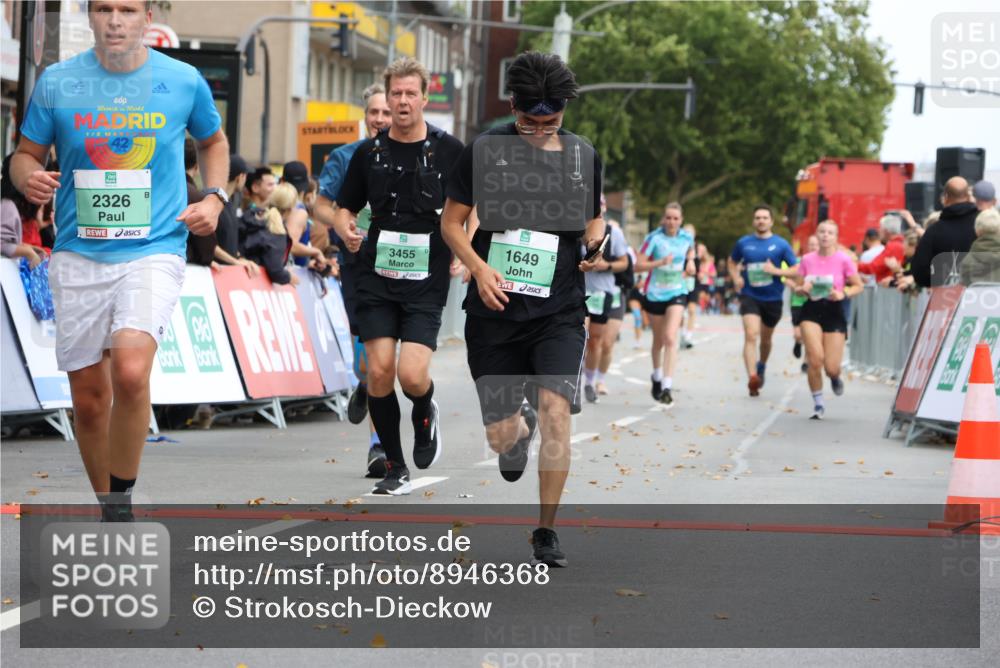 21.09.2025 - PSD Bank Halbmarathon Strokosch-Dieckow http://msf.ph/oto/8946368 21.09.2025 12:11:19 Ziel 1635, 1649, 2326, 2969, 3036, 3045, 3448, 3455, 3526 meine-sportfotos.de