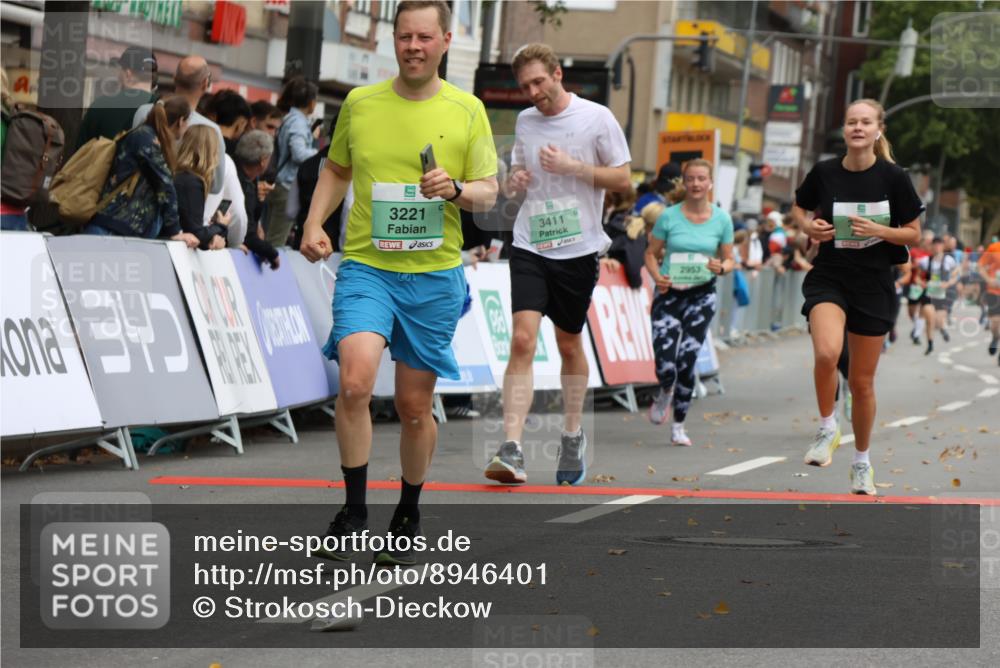 21.09.2025 - PSD Bank Halbmarathon Strokosch-Dieckow http://msf.ph/oto/8946401 21.09.2025 12:11:49 Ziel 2352, 2820, 2953, 2962, 3221, 3399, 3411 meine-sportfotos.de