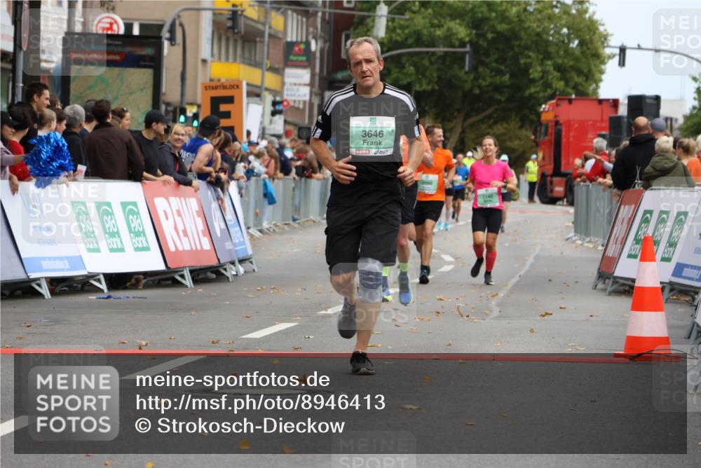 21.09.2025 - PSD Bank Halbmarathon Strokosch-Dieckow http://msf.ph/oto/8946413 21.09.2025 12:11:56 Ziel 2820, 2953, 3221, 3367, 3399, 3411, 3646 meine-sportfotos.de