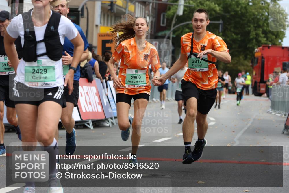 21.09.2025 - PSD Bank Halbmarathon Strokosch-Dieckow http://msf.ph/oto/8946520 21.09.2025 12:13:19 Ziel 2429, 2817, 2860, 3126, 3534, 3912 meine-sportfotos.de